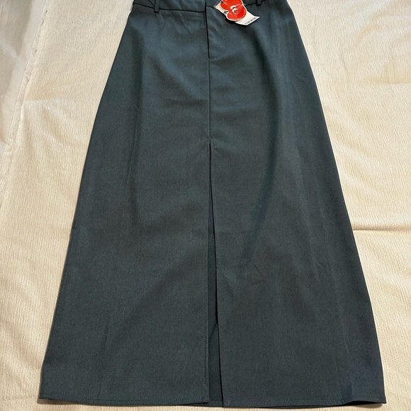 Chico's Dark Green Midi Skirt - Picture 4 of 4